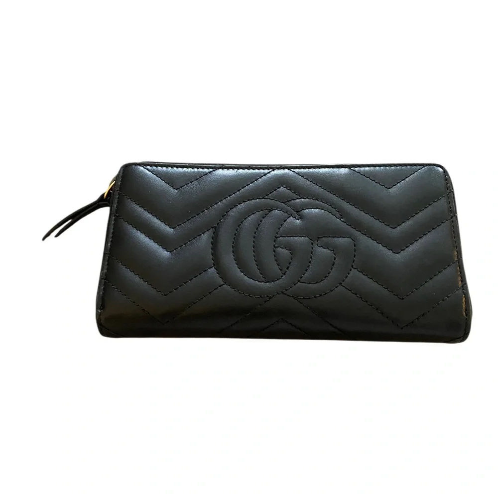Gucci Black Quilted GG Zip-Around Leather Wallet with Gold Hardware - Picture 2 of 8